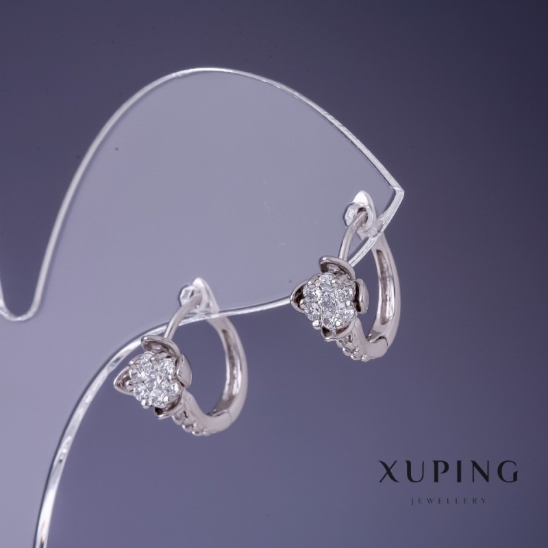 Xuping Chair/— wait