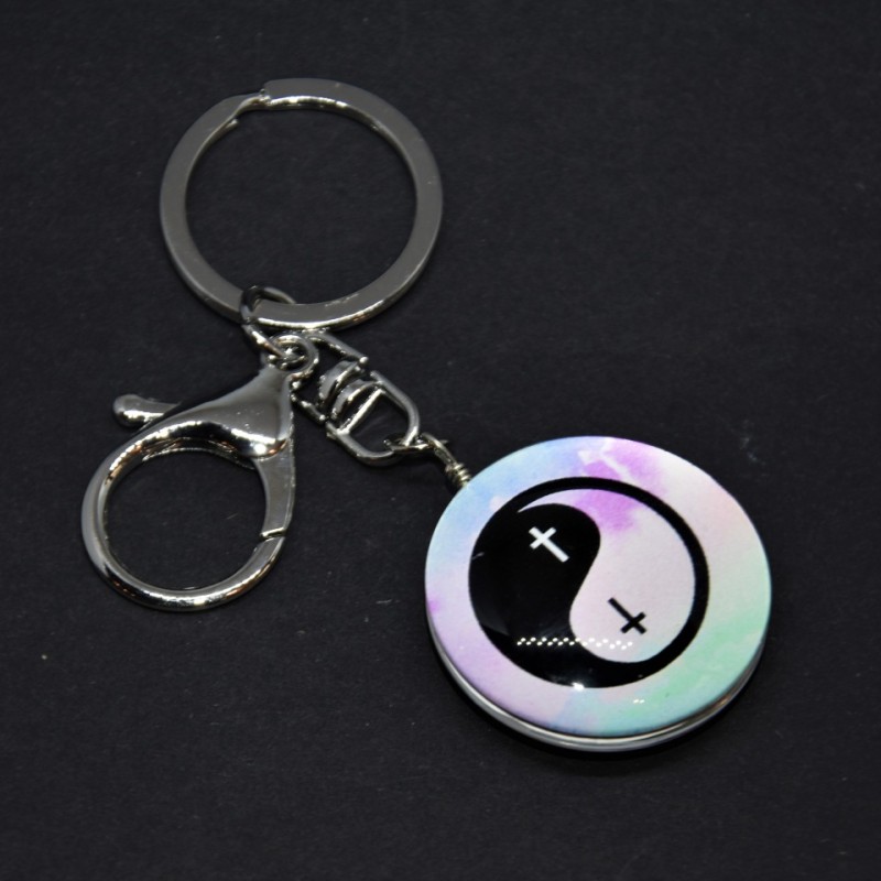 Keychain "Yin Yang Cross", length 10cm