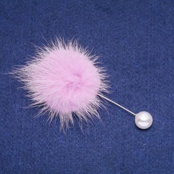 Lapel pin made of purple mink fur, stud, diameter 50mm, pin length 90mm