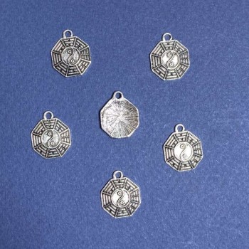 Findings Pendant Book of Changes Inyan 16x19mm Packaging 20g +-12pcs