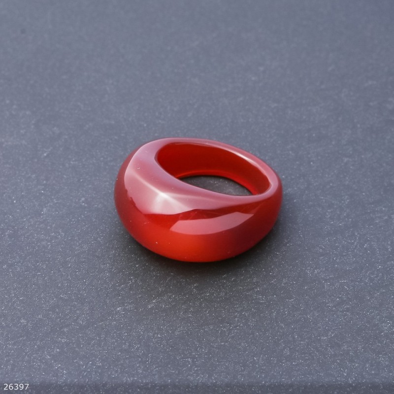 Ring with natural carnelian, height 6.5–15mm, width 4–8mm, diameter 19mm