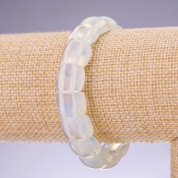 Moonstone Bracelet with Chain links 15×12mm on elastic, length 20cm
