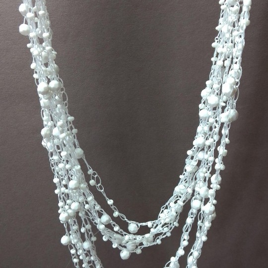 ( 140cm ) Spiderweb Necklace with Round Pendants in White