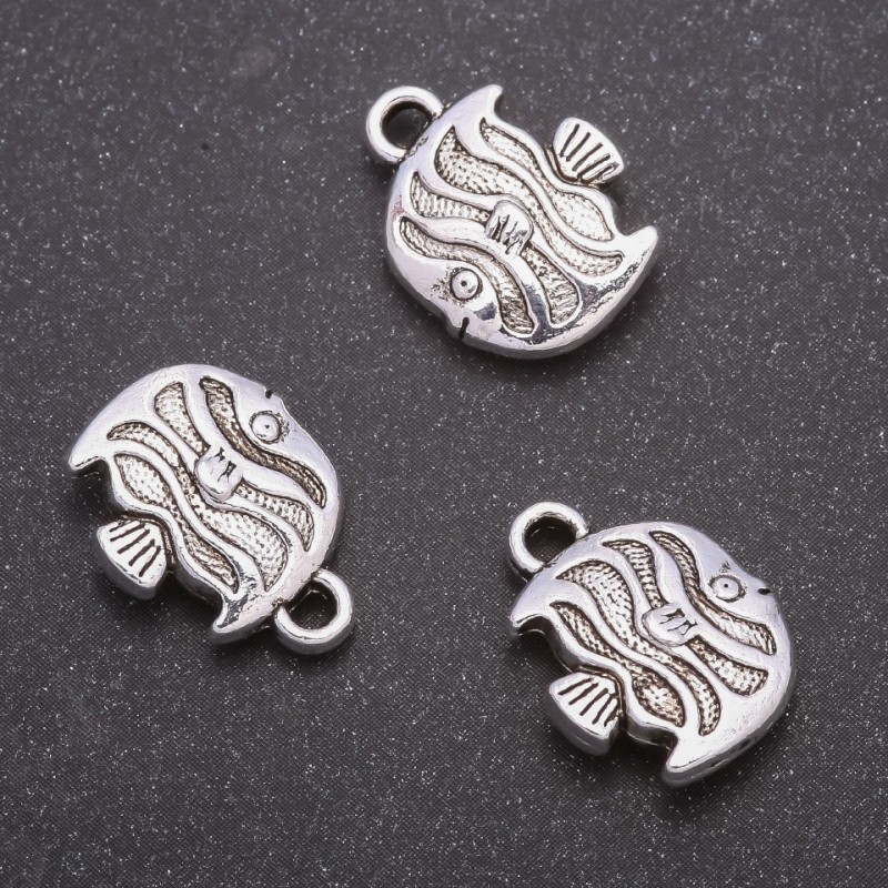 Fish Charm Pendant, diameter 17x13mm, packaging diameter in mm 20g +/- 8pcs