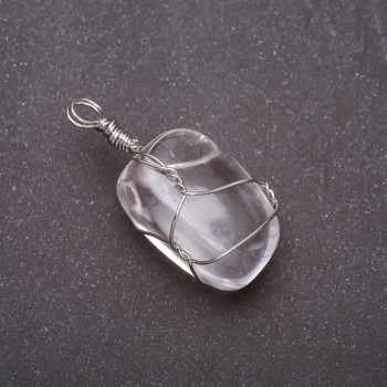 Pendant with natural stone tumbled Crystal in silver-plated setting 20x20mm (±)