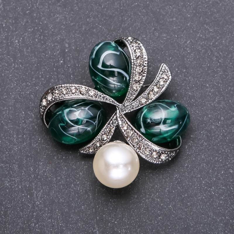 Trio Brooch with Emerald Cabochons, 45x45mm, Grey Metal