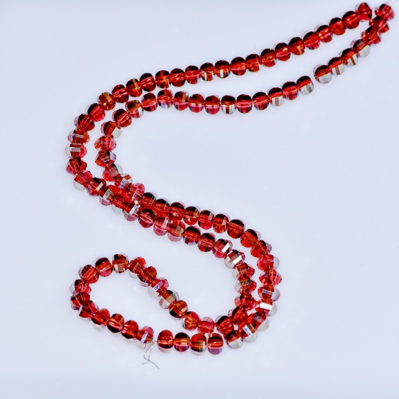 Crystal beads in Swarovski style, red faceted sphere with gold wash, diameter 5×4mm, thread length 48cm