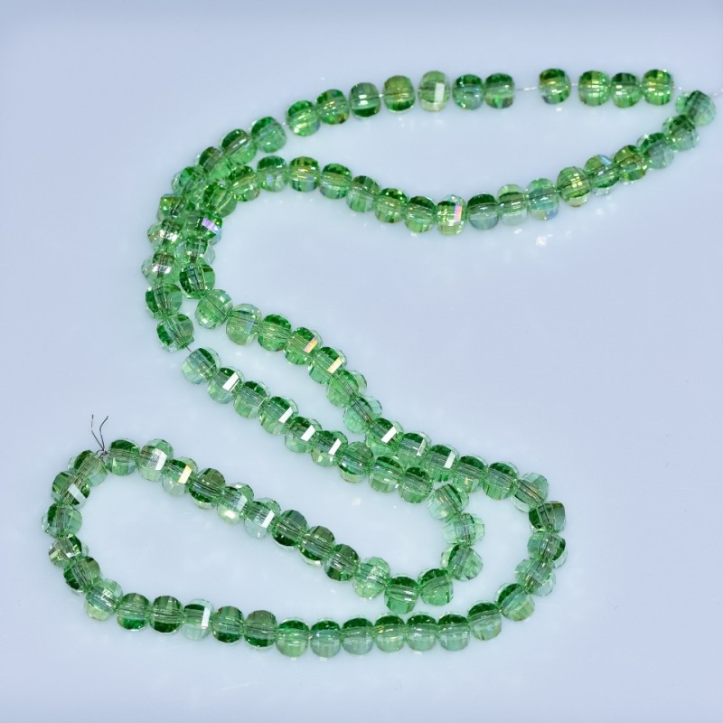 Crystal beads in Swarovski style light green faceted ball with petrol coating, 5×4mm diameter, thread length 48cm