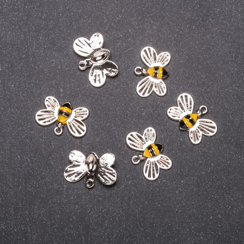 Finishings pendant Bee, diameter 17mm, length 11mm white metal pack of 6