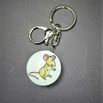 Keychain 'Misha' with a 40×30mm diameter, length 9.5 cm