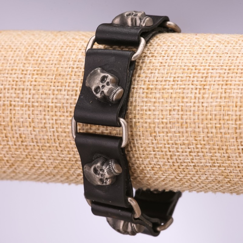 Men's Eco-Leather Bracelet Skulls Link Strap, length 20-23cm, thickness 20mm