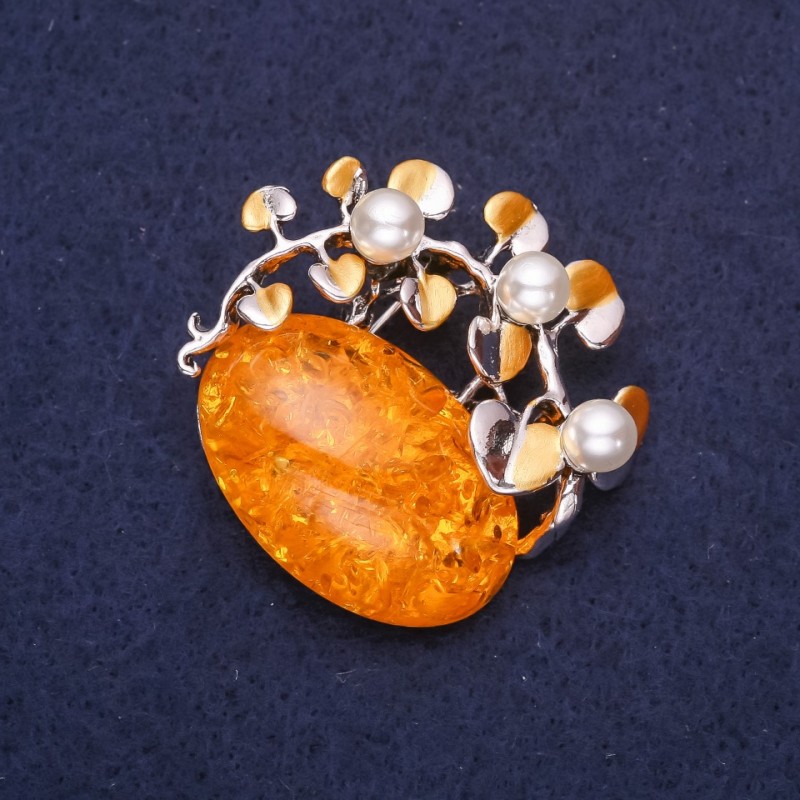 Amber Fruit Brooch (artificial) with Stone, Yellow White, 38x37mm, Silver-tone Metal