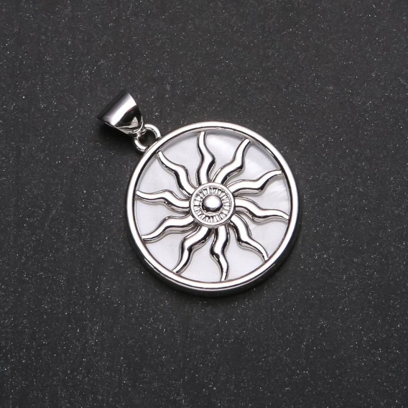 Yarylo Pendant White Mother-of-Pearl, Diameter 32mm
