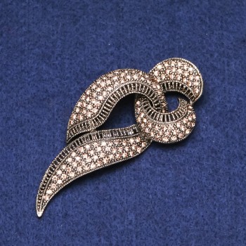 Clearance! Bow Brooch with Rhinestones golden metal 38x80mm
