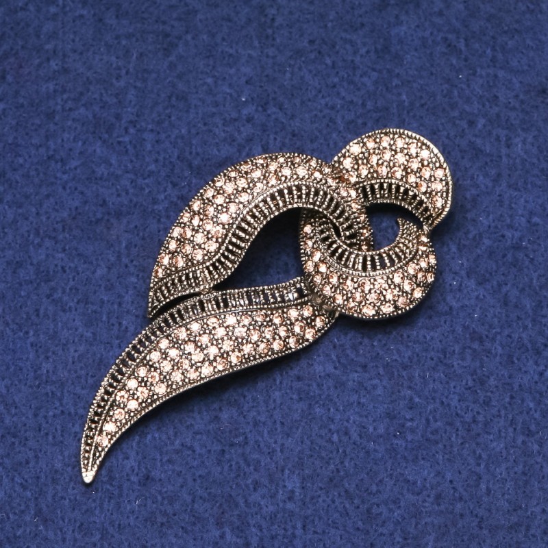 Clearance! Bow Brooch with Rhinestones golden metal 38x80mm