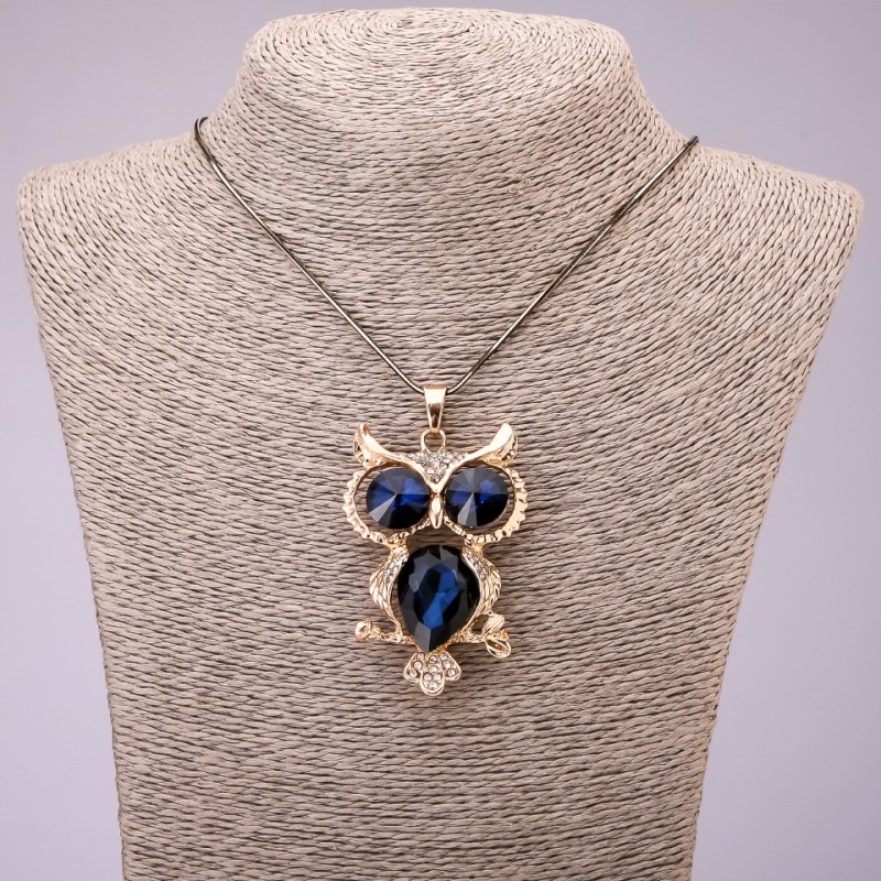 Owl Pendant with Blue Crystals on a Long Chain, Black Gold Metal, diameter 41x62mm, length 70cm