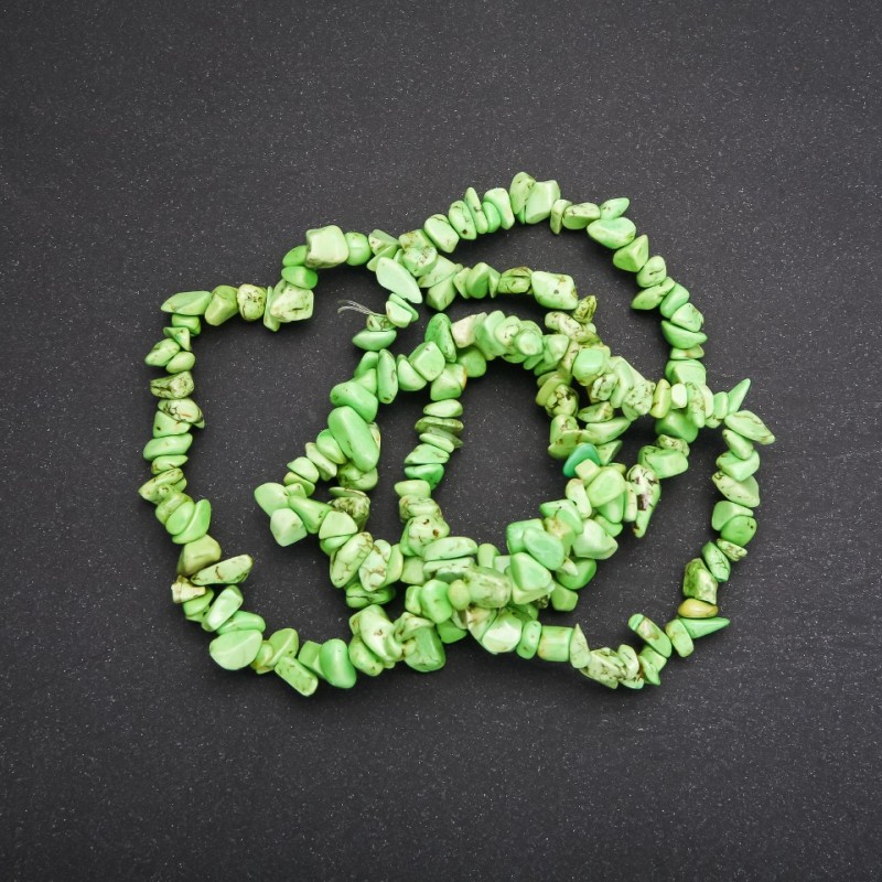 Beads on Fishing Line Tinted Howlite Chips, diameter 6 (+/-) mm, length 80cm