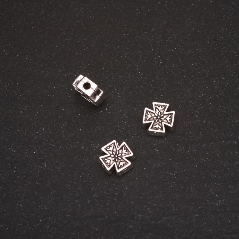 Bead insert with cross shape, 8x8x3 mm, pack 20 g +/- 21 pcs