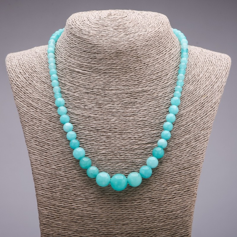Aquamarine (synthetic) Graduated Bead Necklace, diameter 6-14mm, length 45cm