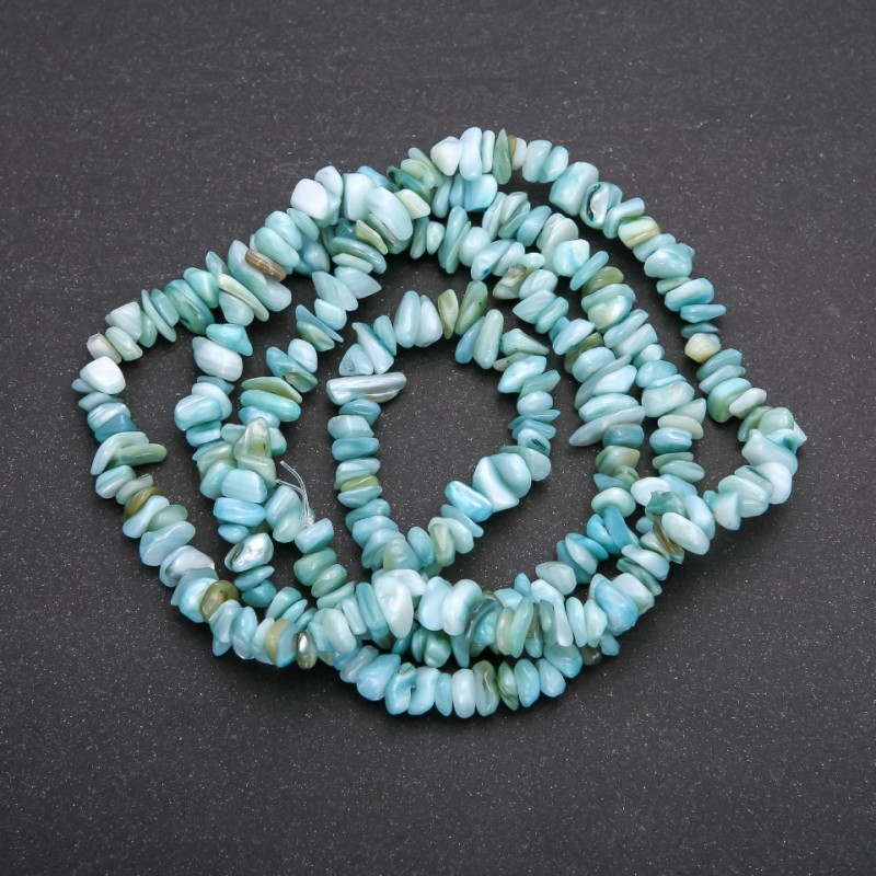 Beads on Fishing Line Tinted Mother-of-Pearl Chips, Diameter 7 (+/-) mm, Length 80cm