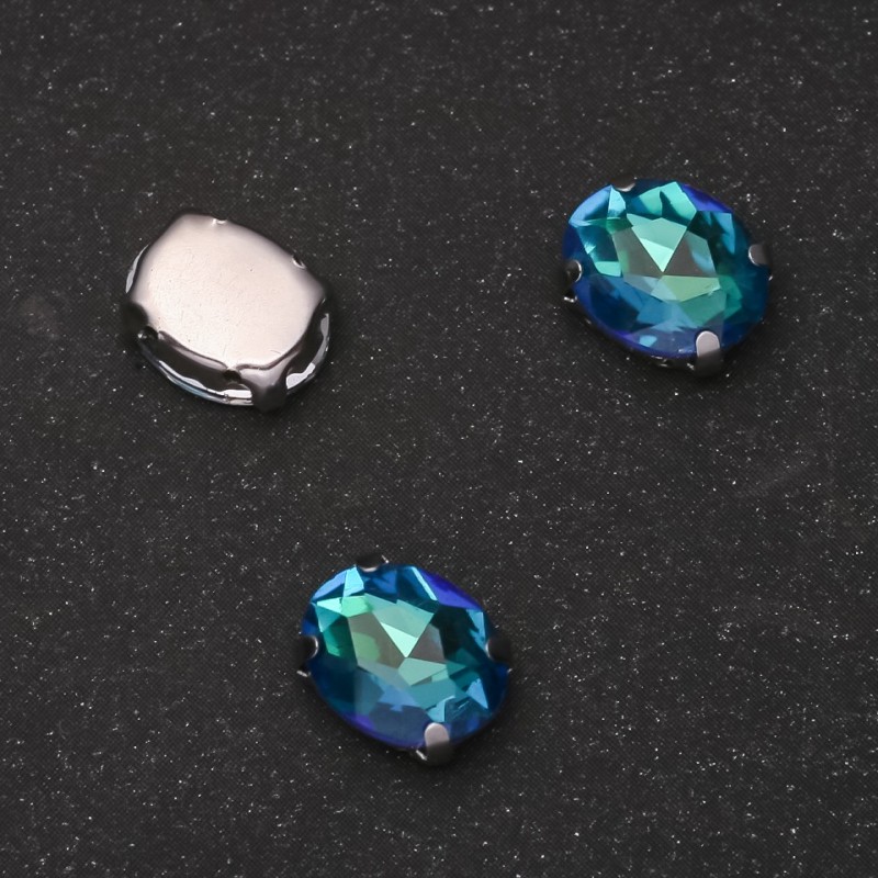 Price per pack /10pcs. Sew-On Crystal in Claw Setting Oval 8x10mm Green-Blue