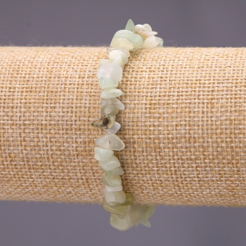 Onyx Natural Stone Chip Bracelet, diameter 7(+-)mm on elastic, length 18cm