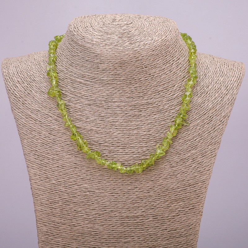 Chrysolite Chip Necklace, Diameter 6(+/-)mm, Length 45cm