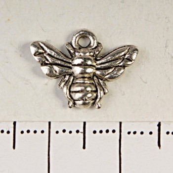 Findings Butterfly Pendant 11x15mm Pack 20g +/-15pcs