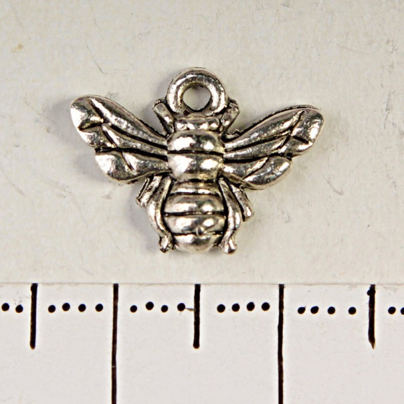 Findings Butterfly Pendant 11x15mm Pack 20g +/-15pcs