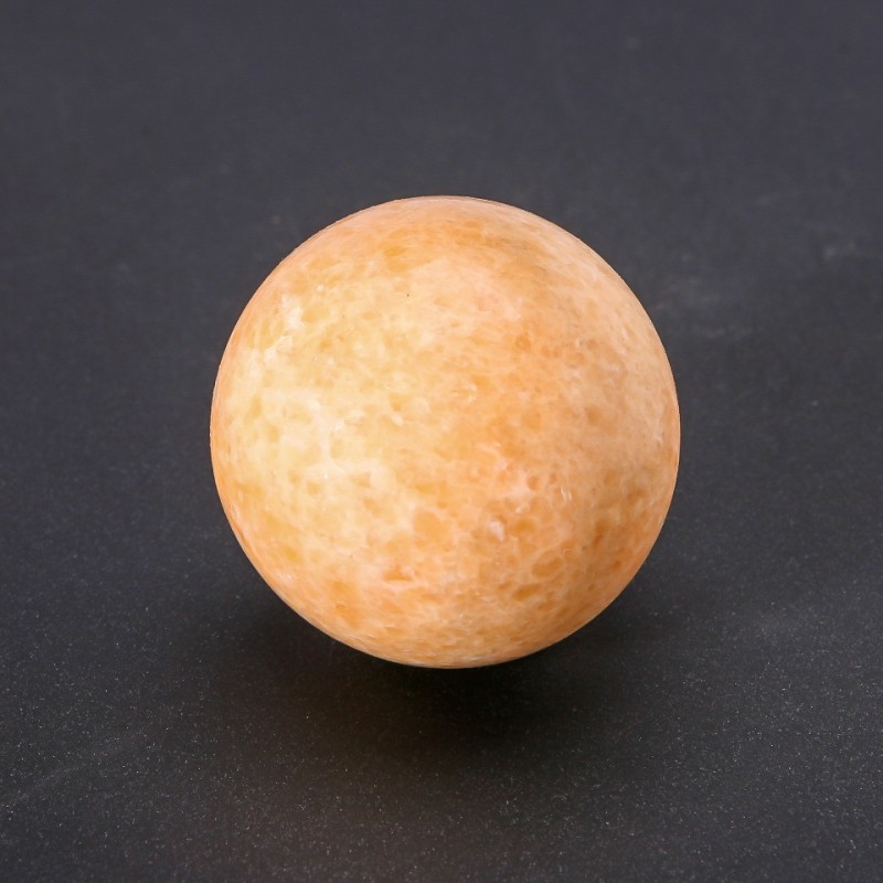 Calcite decorative sphere assortment sizes (price per 100 grams)