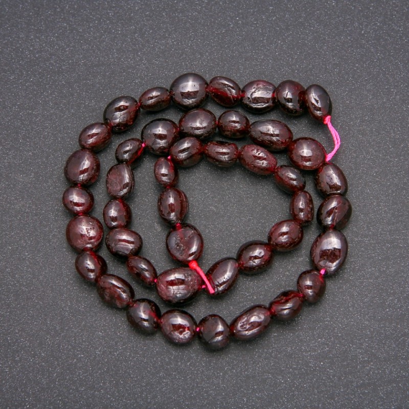 Garnet Natural Stone Beads, Tumbled, Diameter 9x10mm+/-, Length 40cm+