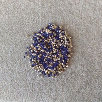 Rhinestones, dark blue colour, diameter 2.5(+/-)mm, pack/4g(+/-)
