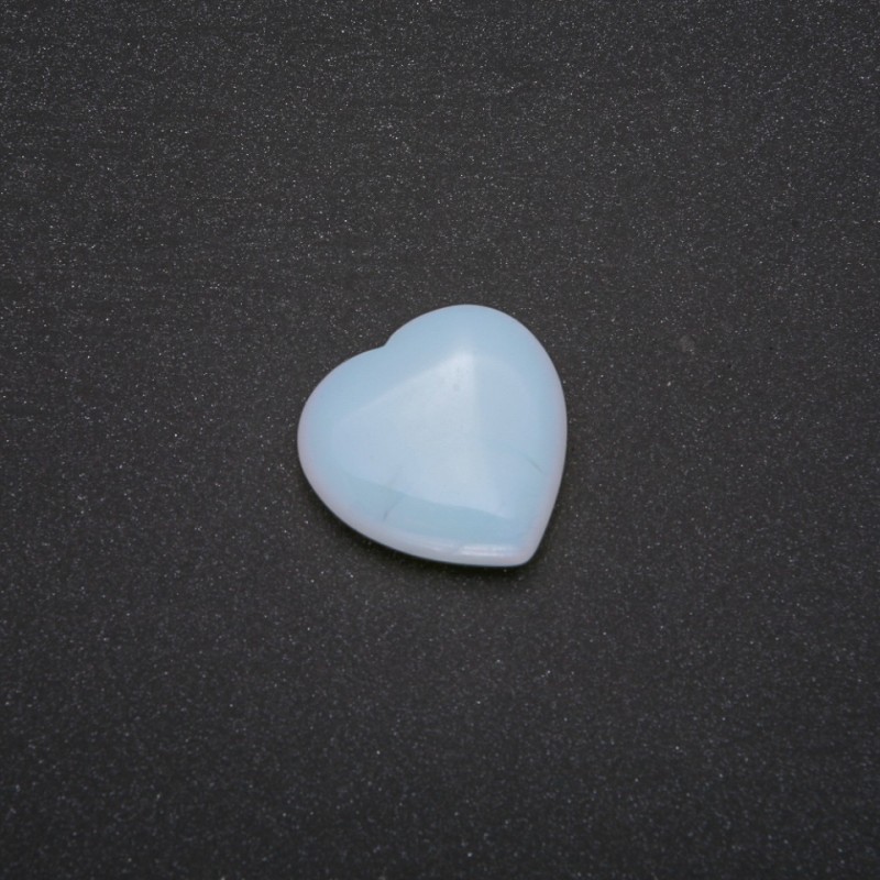 Moonstone Souvenir Stone in Heart Shape, 30x30x10(+/-)mm
