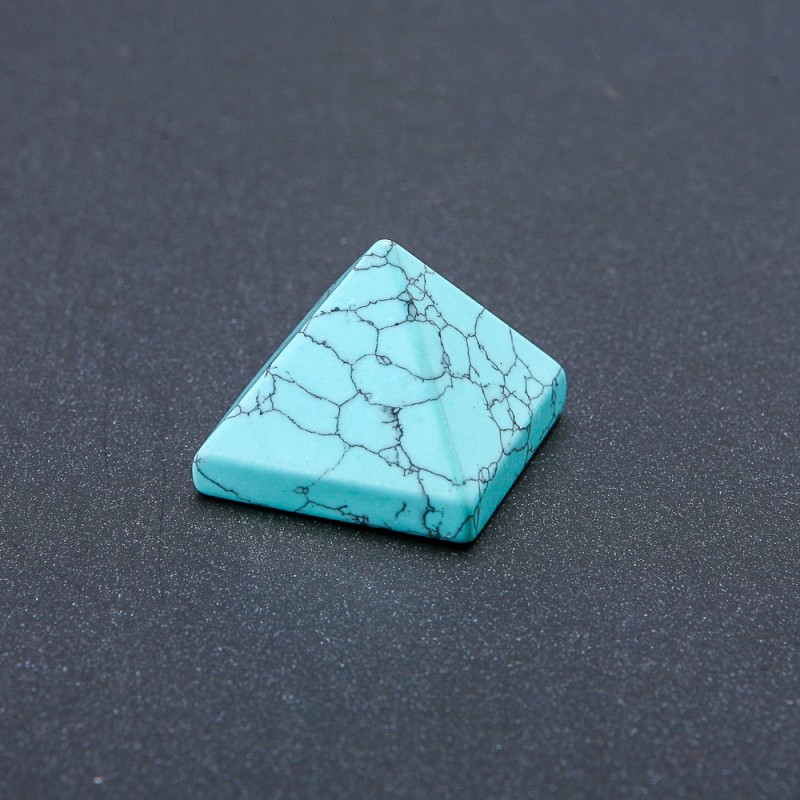 Natural Stone Pyramid Pressed Turquoise, height (+/-)23mm, length (+/-)29mm