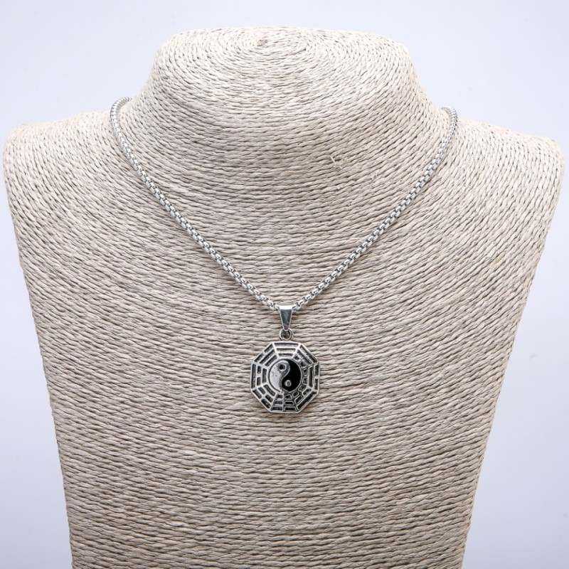"Yin Yang" Pendant 35x23mm on Chain, Length 70cm +/- Silver-Tone Metal