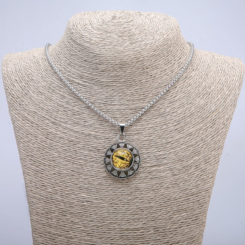Pendant "Dragon's Eye" in a 42x30mm Setting on a Chain, Length 70cm, Silver-Tone Metal