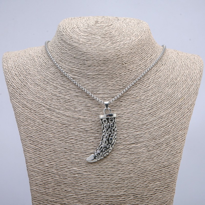 Pendant "Fang" 55x18mm on a chain, length 70cm +/- silver-tone metal