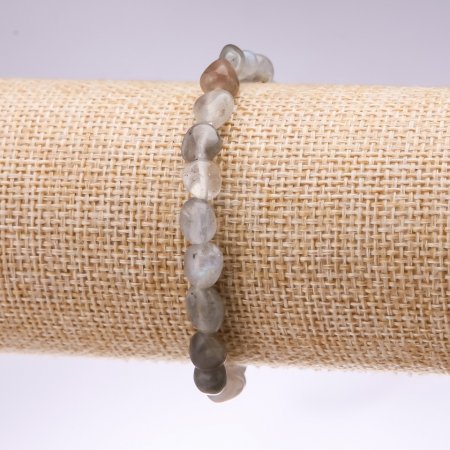 Natural Labradorite Bracelet on Elastic, Tumbled, Diameter 7x6mm+