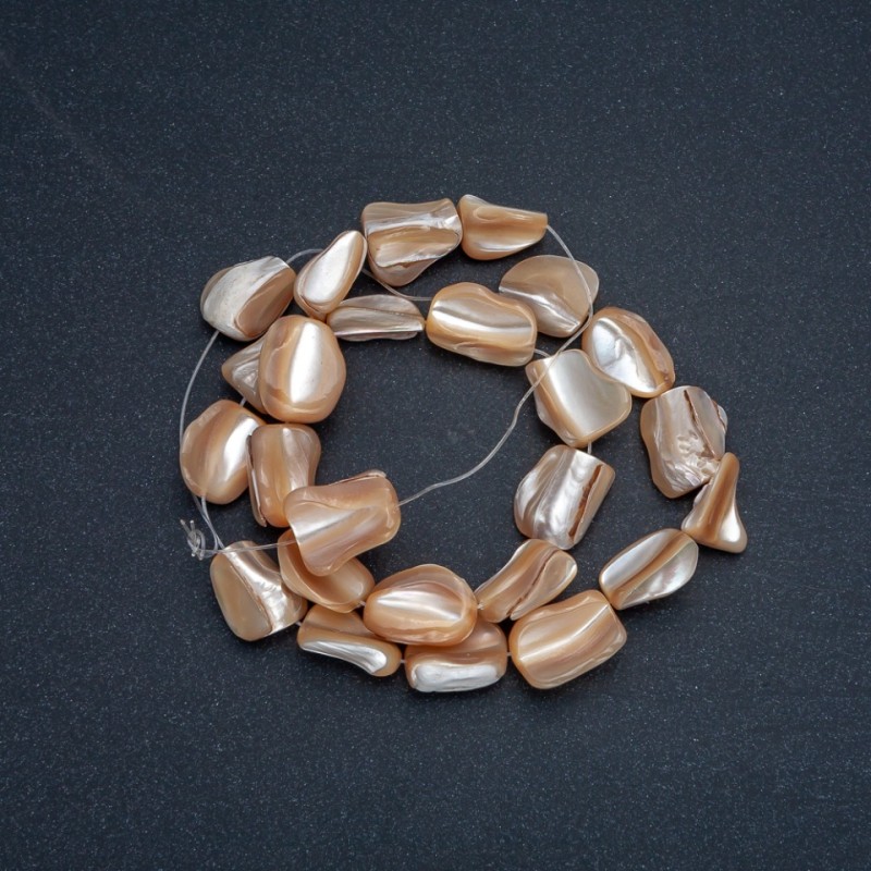 Natural Beige Mother-of-Pearl Beads on Thread, Tumbled, Diameter 15x12mm, Length 41cm +