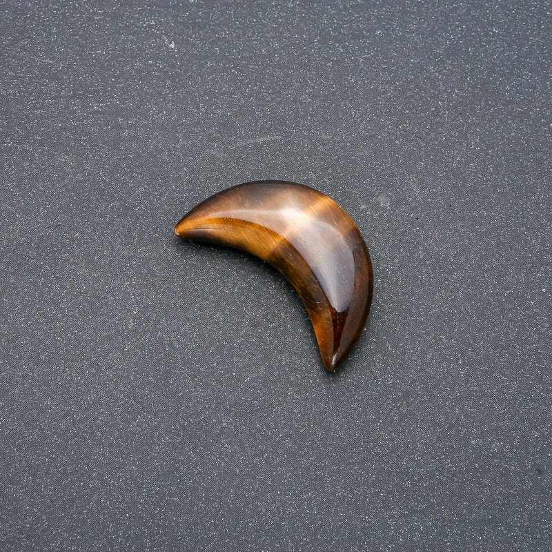 Tiger's Eye Stone Crescent 12x30x8mm (+-) No Hole