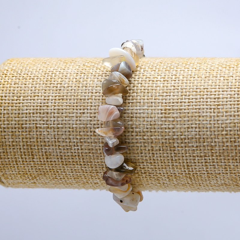 Botswana Agate Stone Bracelet on Elastic, Chip Beads, Diameter 10mm, Length 18cm