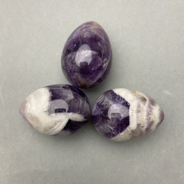 Amethyst Souvenir Egg, 40x30mm diameter+