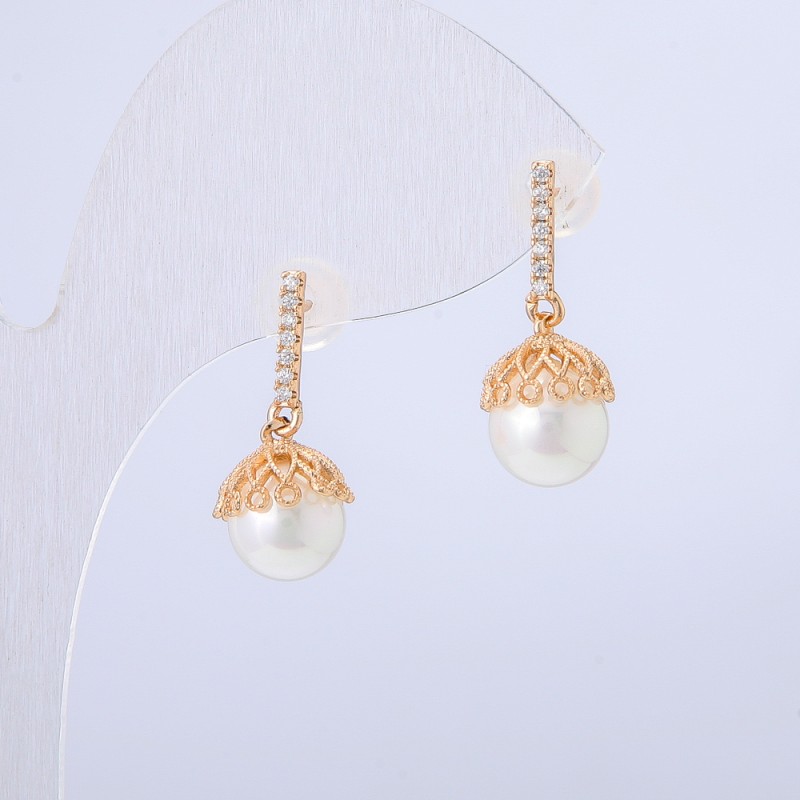 Xuping Earrings 18K Gold Plated with White Rhinestones and a Bead, length 22mm +