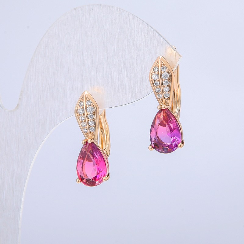 Xuping Earrings 18K Gold Plated with White Rhinestones and a Raspberry Crystal, diameter 20x6mm +