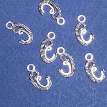 Findings Initial "C" Pendant silver colour 17x10mm pack 20g +/- 30pcs