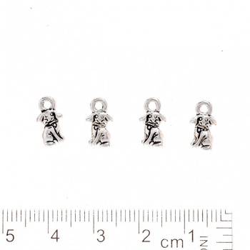 Findings Dog Pendant 12x6mm pack 20g +/- 37pcs