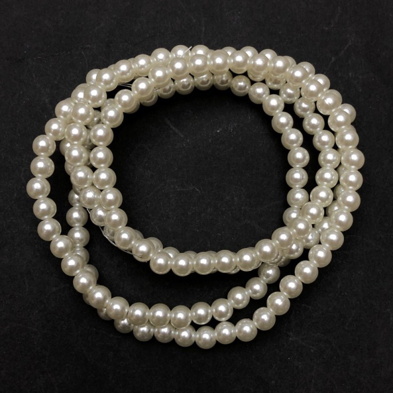 Beads on String White Majorca Acrylic, diameter 6mm +/-, length 88cm +/- 160 beads +
