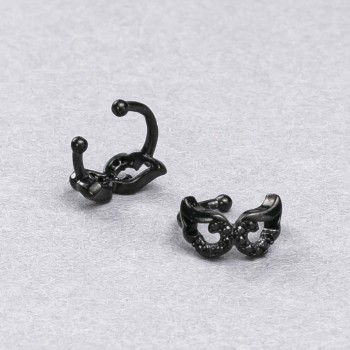 Xuping Black Rhodium Ear Cuff with Black Rhinestones 6x10mm +