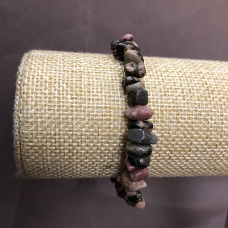 Rhodonite Chip Bracelet, diameter 7mm+/-, length 18cm on elastic
