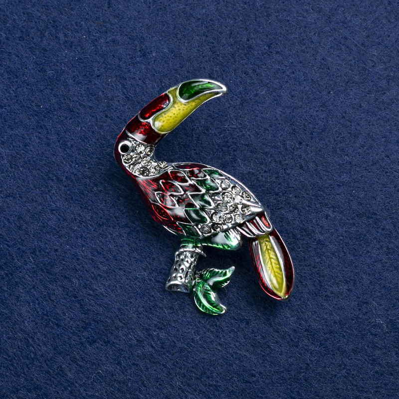 Clearance! Toucan Brooch, Silver-Tone Metal, Enamel and Rhinestones 45x40mm +